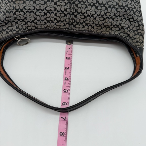 Coach • 6617 Ergo Hobo - Picture 14 of 15